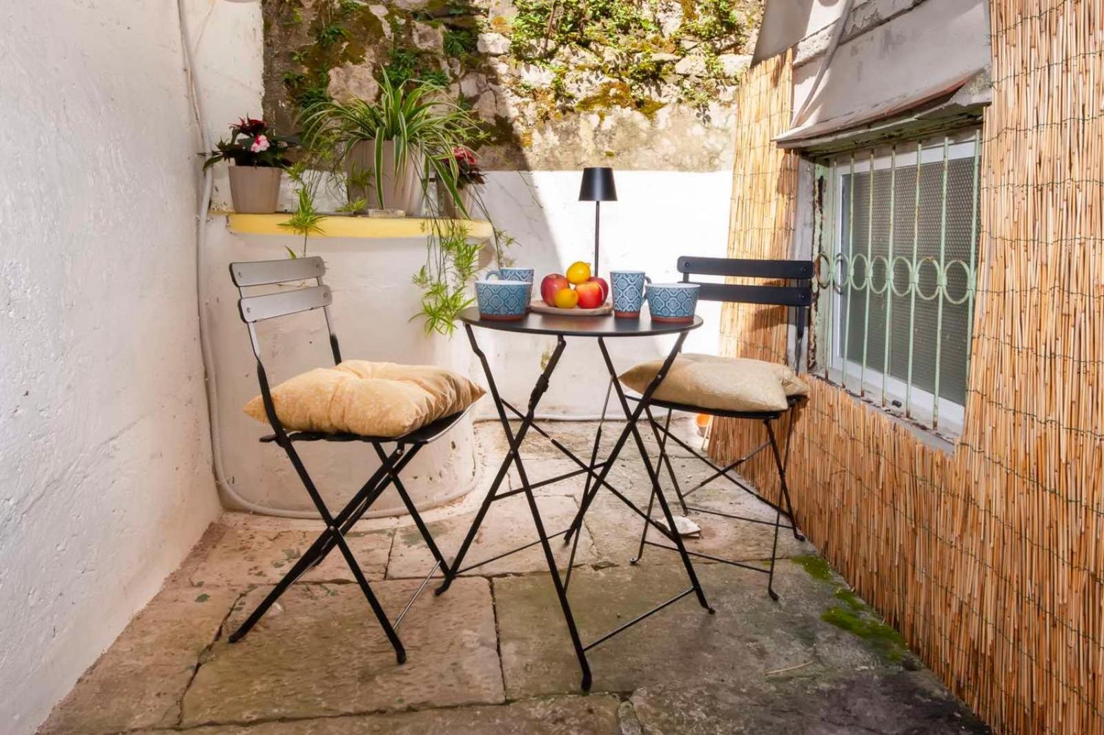 Vecchia Apartment